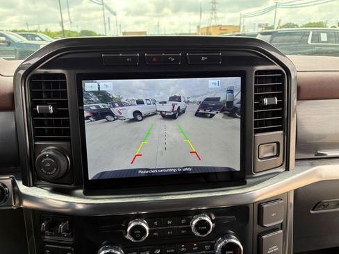 Used 2022 Ford F150 Lariat AWD/4WD image 24
