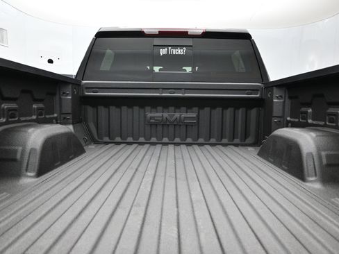 Used 2022 GMC Sierra 1500 SLT w/ SLT Premium Plus Package image 6