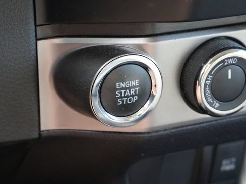 Used 2023 Toyota Tacoma SR5 AWD/4WD image 29
