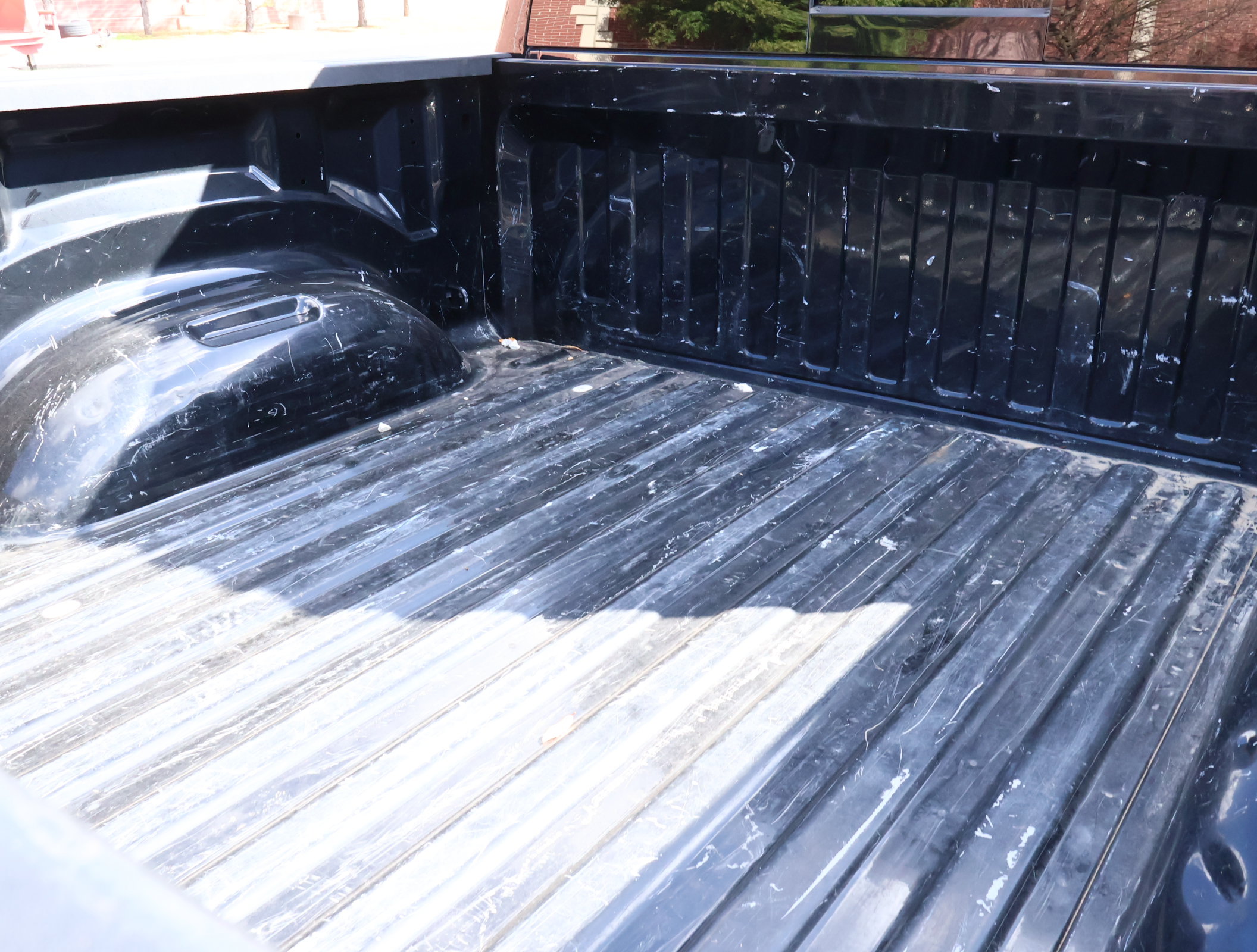 Used 2021 RAM 1500 Laramie AWD/4WD image 25