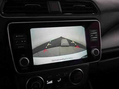 Used 2025 Nissan Leaf S FWD image 21