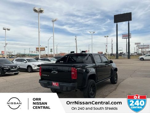 Used 2018 Chevrolet Colorado ZR2 w/ ZR2 Midnight Special Edition image 5