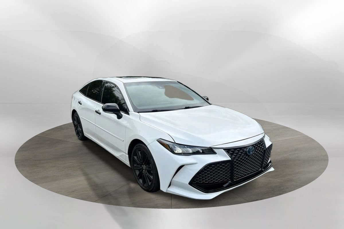 Used 2022 Toyota Avalon XSE FWD image 7