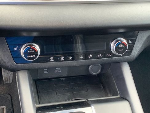 Used 2023 Mitsubishi Outlander SE image 27