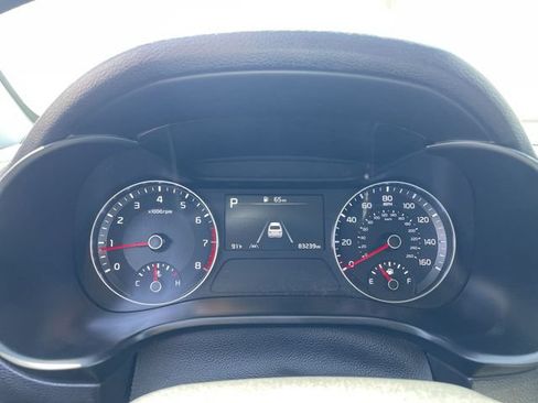 Used 2024 Kia Forte LXS FWD image 11