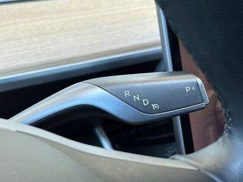 Used 2019 Tesla Model 3 Long Range image 21