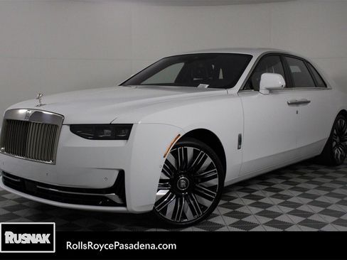 New 2025 Rolls-Royce Ghost image 1