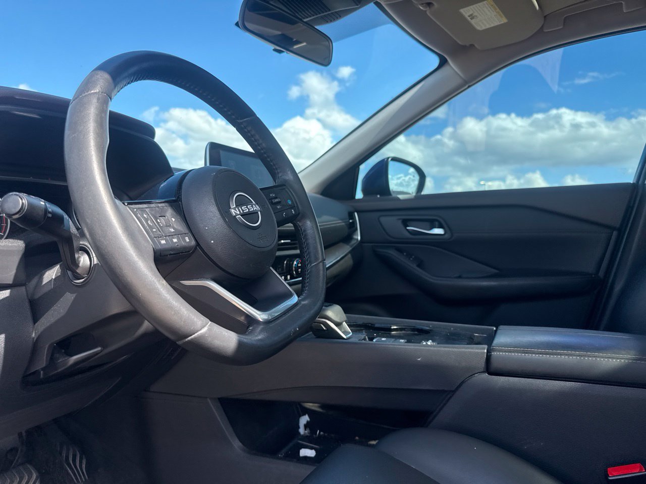 Certified 2023 Nissan Rogue SV w/ SV Premium B Package FWD image 47