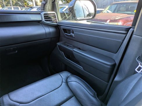 Used 2024 Toyota Sequoia Platinum image 24