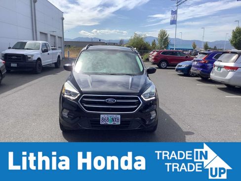 Used 2019 Ford Escape SE AWD/4WD image 1