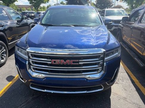 Certified 2023 GMC Acadia SLT w/ Preferred Package AWD/4WD image 5