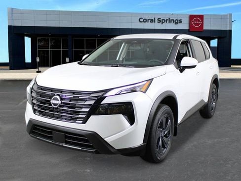 New 2026 Nissan Rogue SV FWD image 1