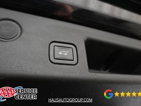 Used 2021 Chevrolet Equinox LT AWD/4WD image 24