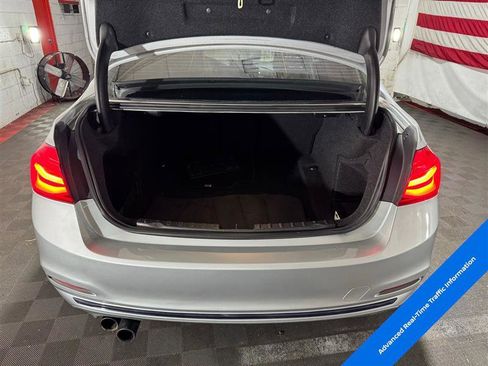 Used 2017 BMW 330i xDrive 330i xDrive image 14