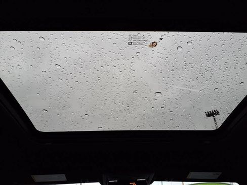 Used 2021 Cadillac XT6 Sport image 5