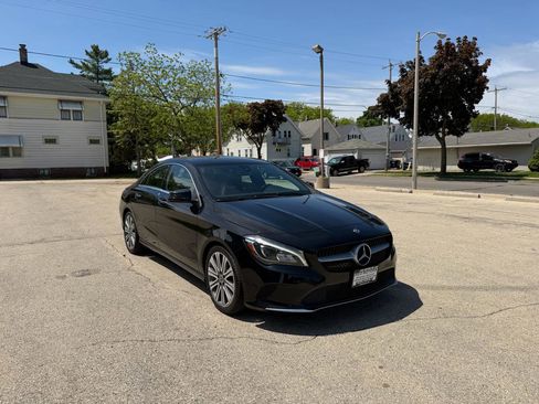 Used 2018 Mercedes-Benz CLA 250 4MATIC image 1
