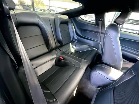 Used 2018 Ford Mustang GT Premium w/ Equipment Group 401A image 20