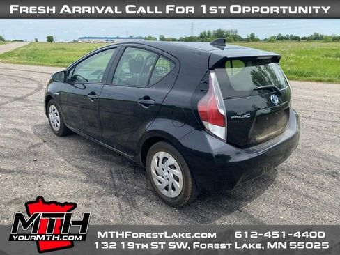 Used 2016 Toyota Prius C Two FWD image 6