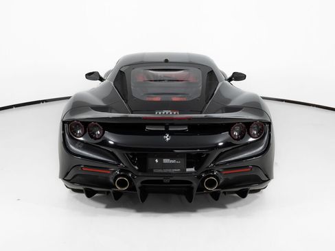 Used 2022 Ferrari F8 Tributo RWD image 7