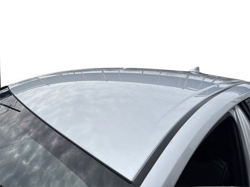 Used 2017 Toyota Prius Two image 12