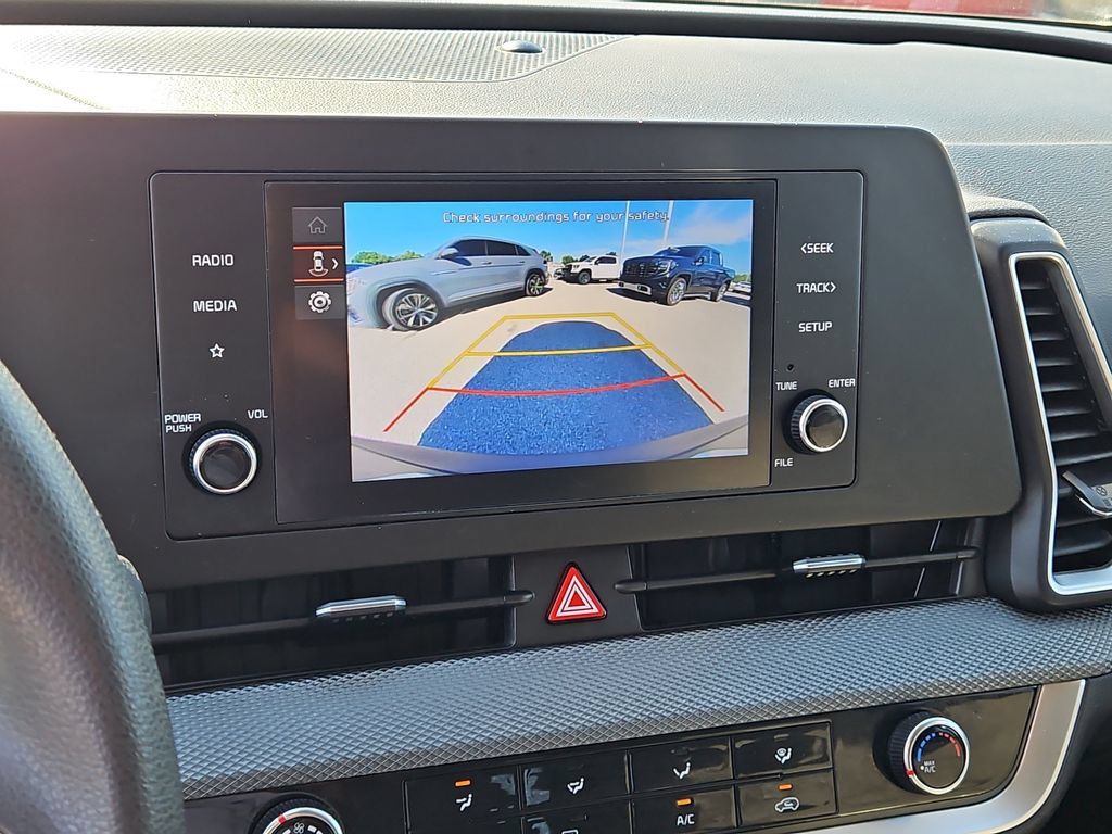 Used 2024 Kia Sportage LX FWD image 26
