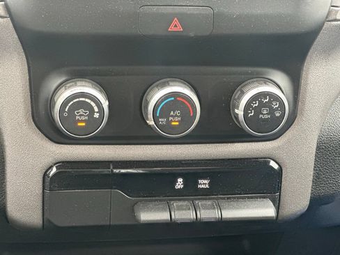 Used 2019 RAM 2500 Tradesman AWD/4WD image 26