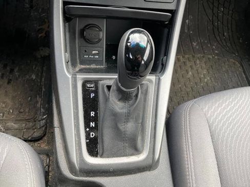 Used 2014 Hyundai Elantra SE image 36