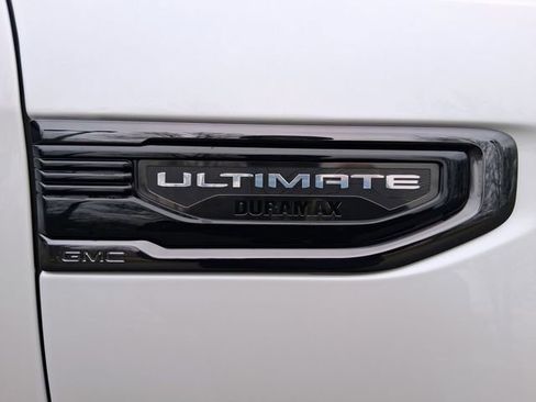 Used 2024 GMC Sierra 1500 Denali Ultimate image 11