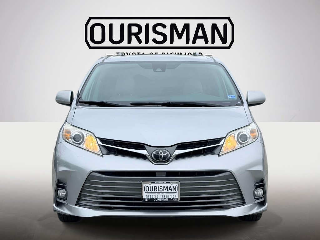 Certified 2020 Toyota Sienna XLE w/ XLE Navigation Package AWD/4WD image 25