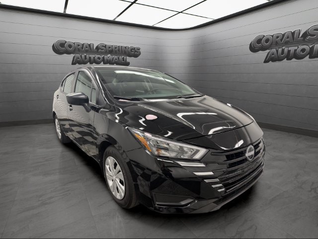 Certified 2025 Nissan Versa S w/ Trunk Package FWD image 7