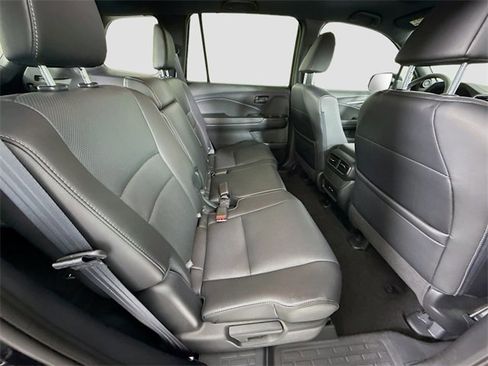 Used 2025 Honda Passport EX-L image 27