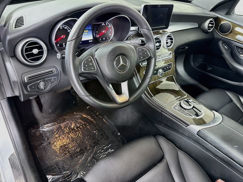 Used 2018 Mercedes-Benz C 300 Sedan w/ Premium Package image 23