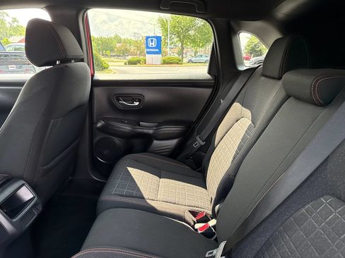 Certified 2024 Honda HR-V Sport image 19