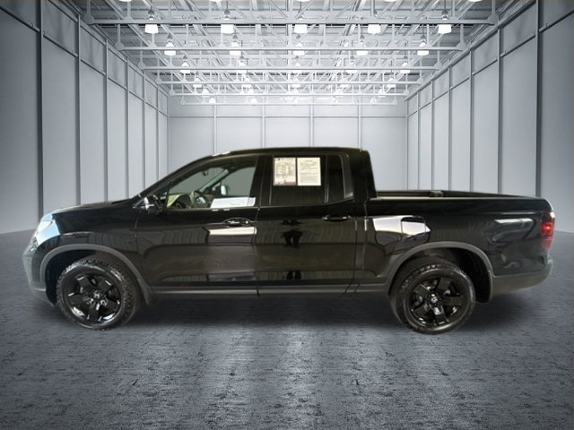 Used 2025 Honda Ridgeline Black Edition image 2
