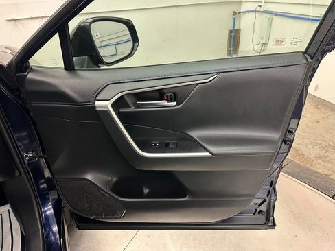 Used 2021 Toyota RAV4 XSE image 29