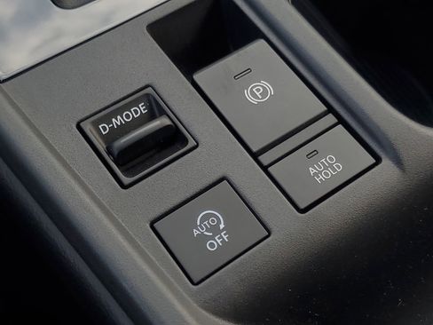 New 2026 Nissan Sentra SV w/ SV Convenience Package FWD image 25