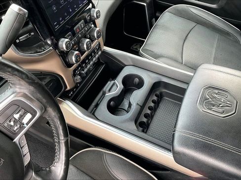 Used 2019 RAM 2500 Laramie AWD/4WD image 15