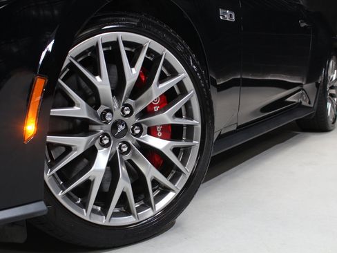 Used 2025 Ford Mustang GT Premium RWD image 23
