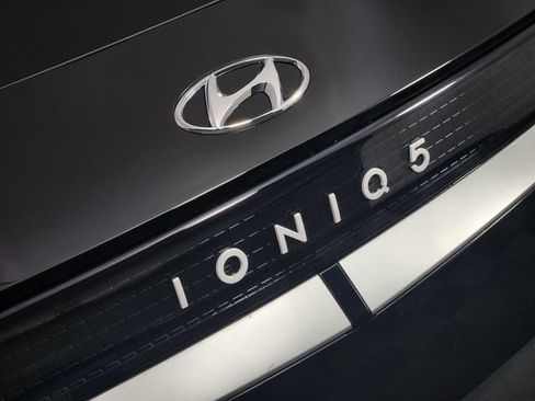 Certified 2024 Hyundai Ioniq 5 SEL AWD/4WD image 10
