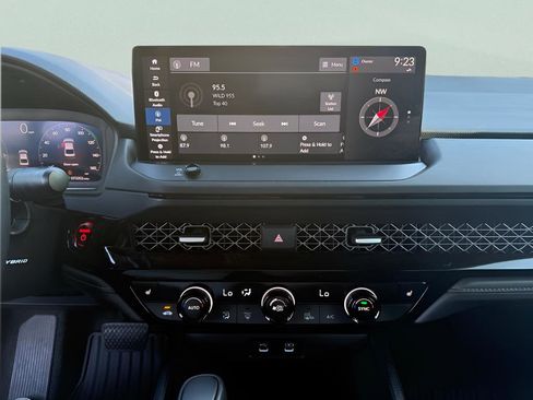 Certified 2024 Honda Accord EX-L image 18