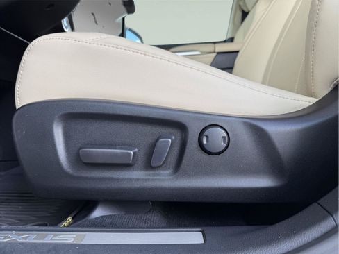 Certified 2022 Lexus RX 450h AWD w/ Premium Package image 8