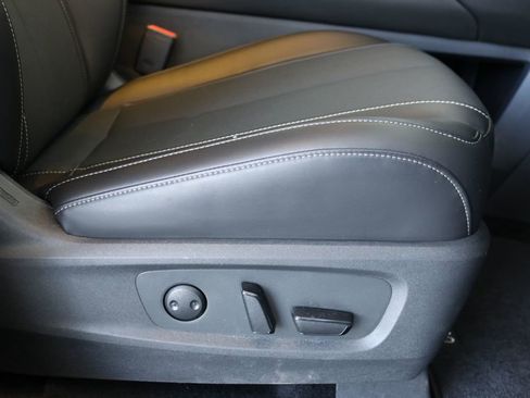 Certified 2025 INFINITI QX60 Luxe w/ Vision Package image 37