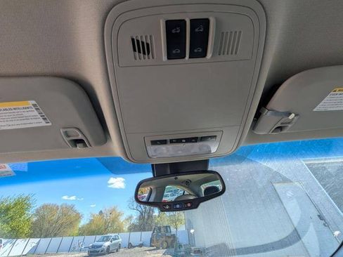Used 2016 Buick Regal FWD image 38