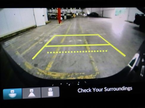 Used 2023 Honda CR-V LX image 8