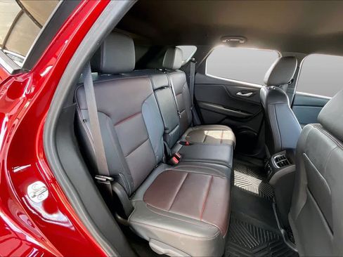 Used 2022 Chevrolet Blazer RS FWD image 18