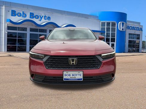 Used 2023 Honda Accord EX image 2