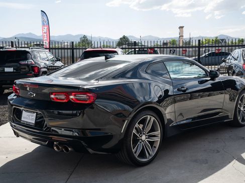 Used 2023 Chevrolet Camaro LT RWD image 11