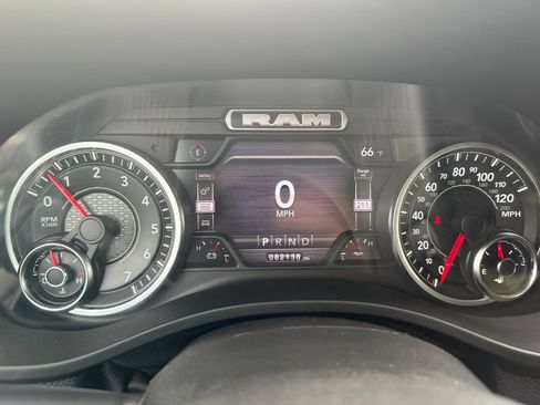 Used 2022 RAM 1500 Laramie AWD/4WD image 35