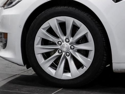 Used 2020 Tesla Model S Long Range image 43