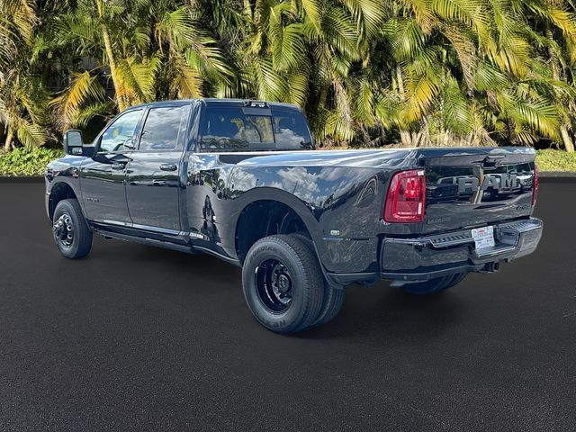 New 2026 RAM 3500 Laramie AWD/4WD image 3